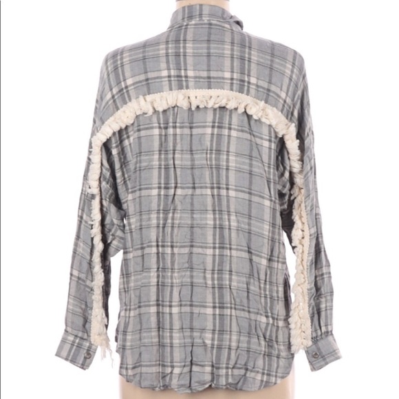 𝅺TASSEL and plaid top - Picture 2 of 3